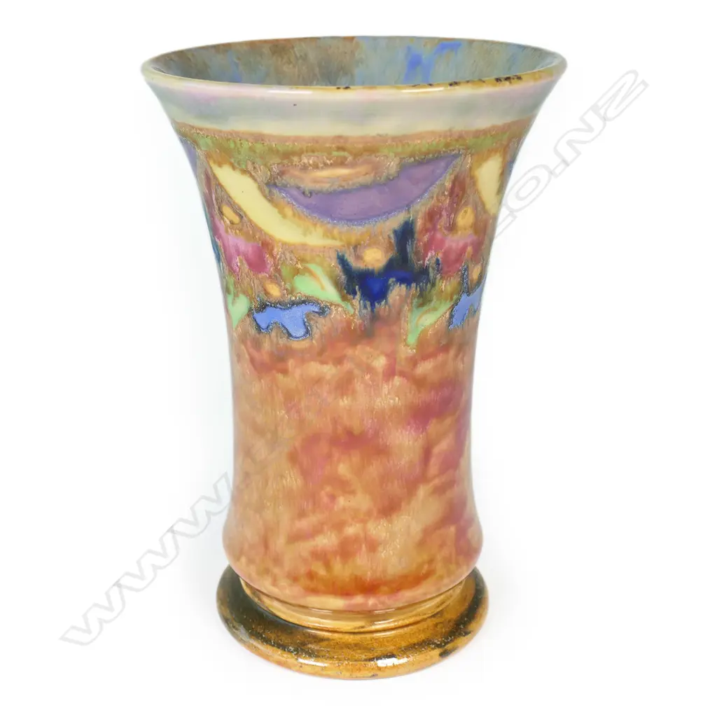A Royal Doulton Art Deco spill vase, Image 1++