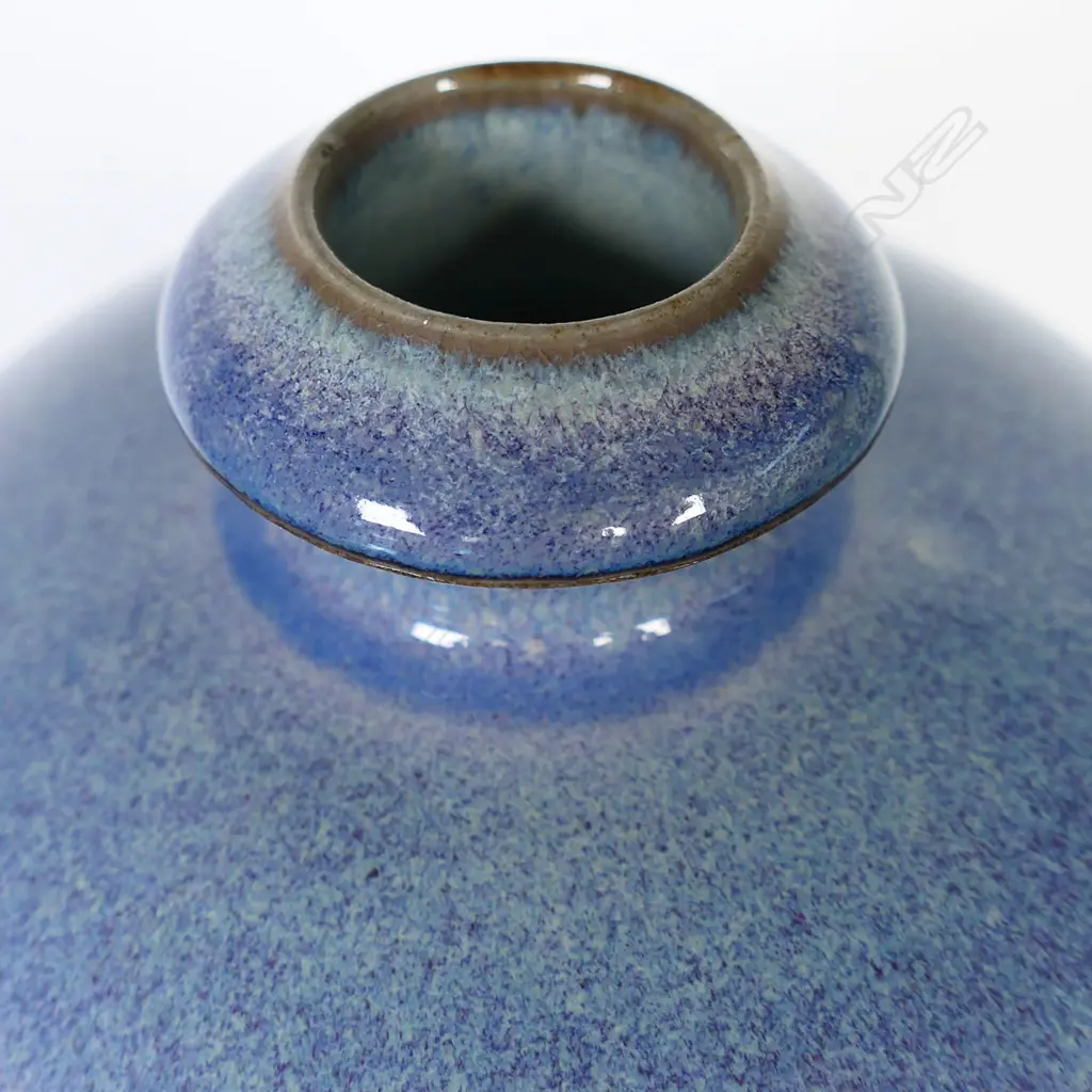 A good Chinese stoneware meiping vase, Image 1++