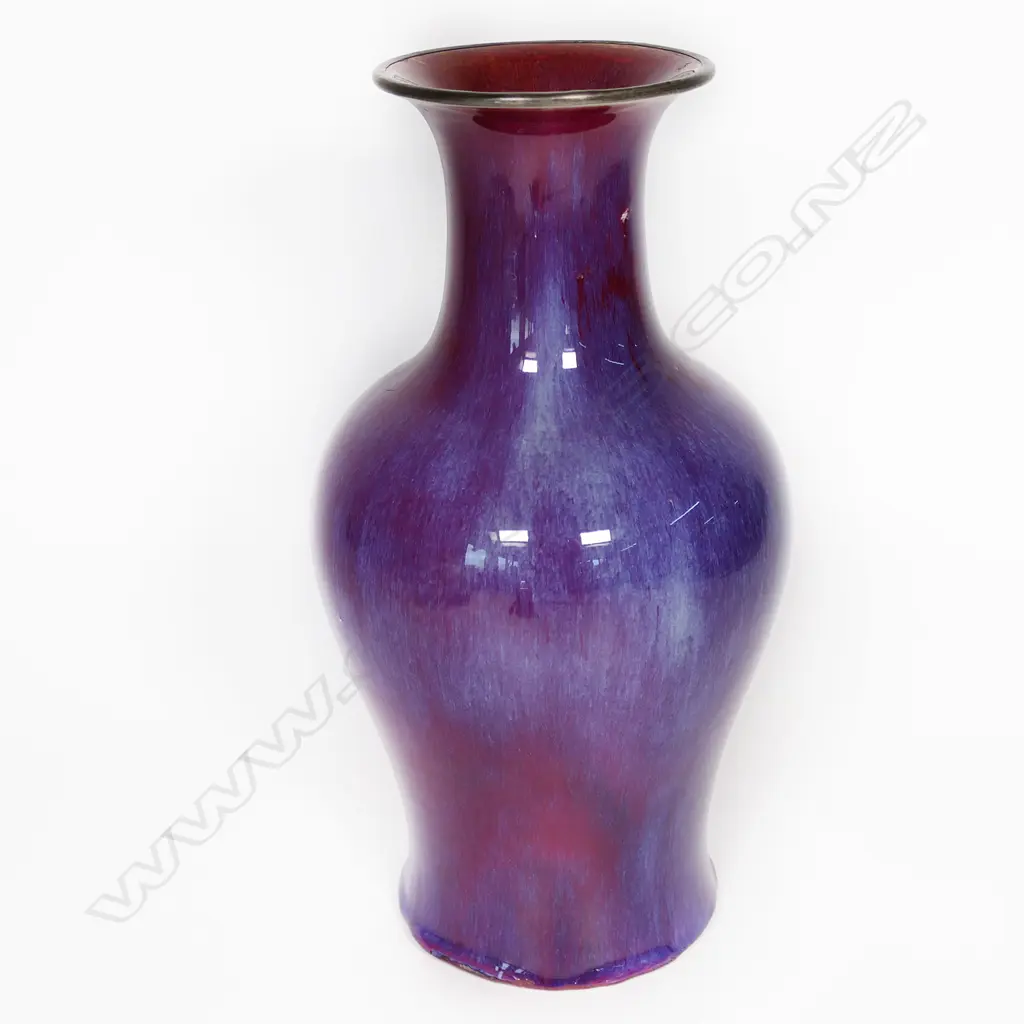 A large Chinese monochrome baluster vase, Image 1++
