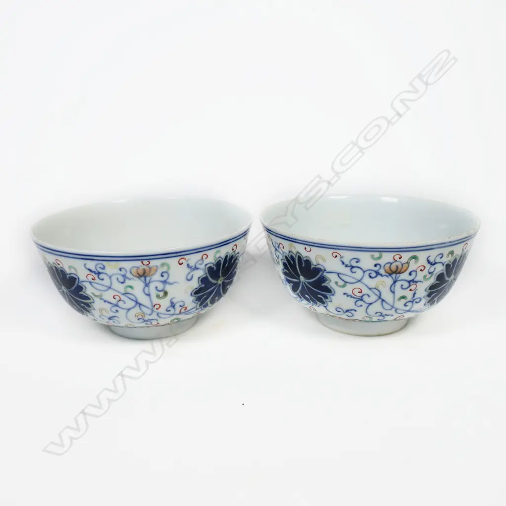 A pair of Chinese doucai rice bowls, Image 1++