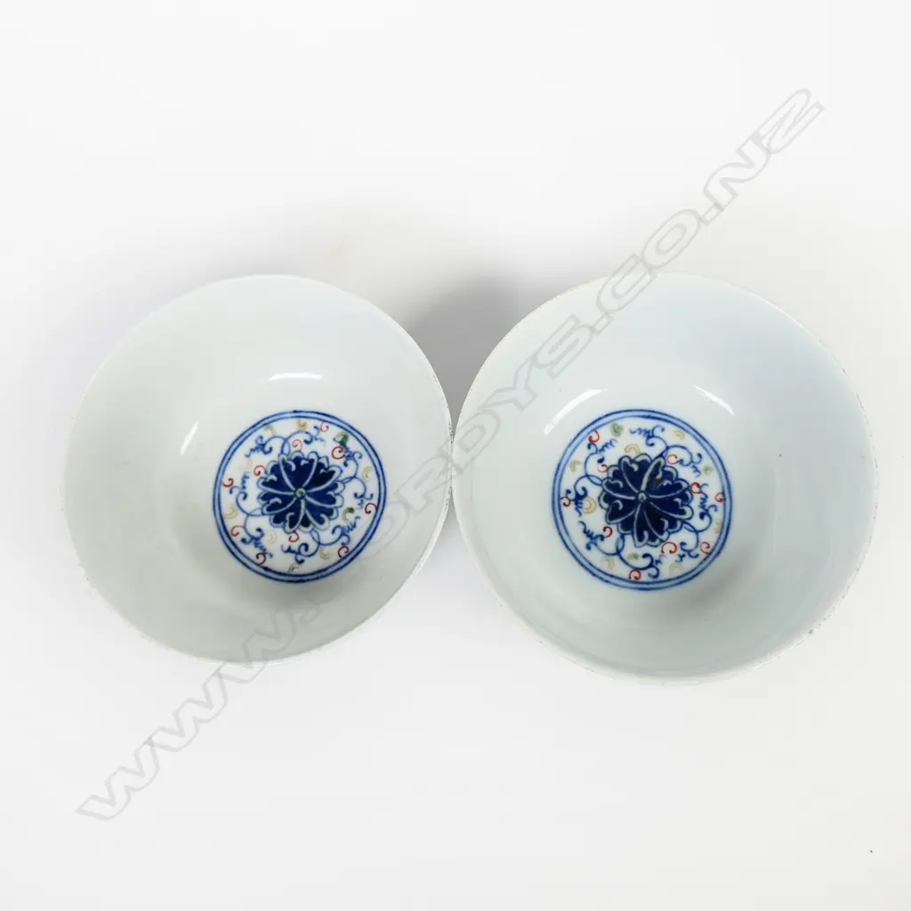 A pair of Chinese doucai rice bowls, Image 1++
