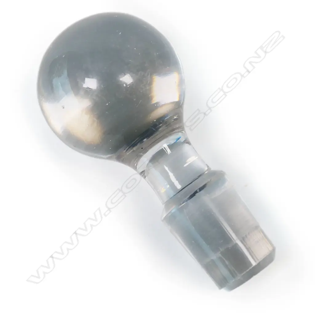 A large silver collared 'glug glug' decanter, Image 1++