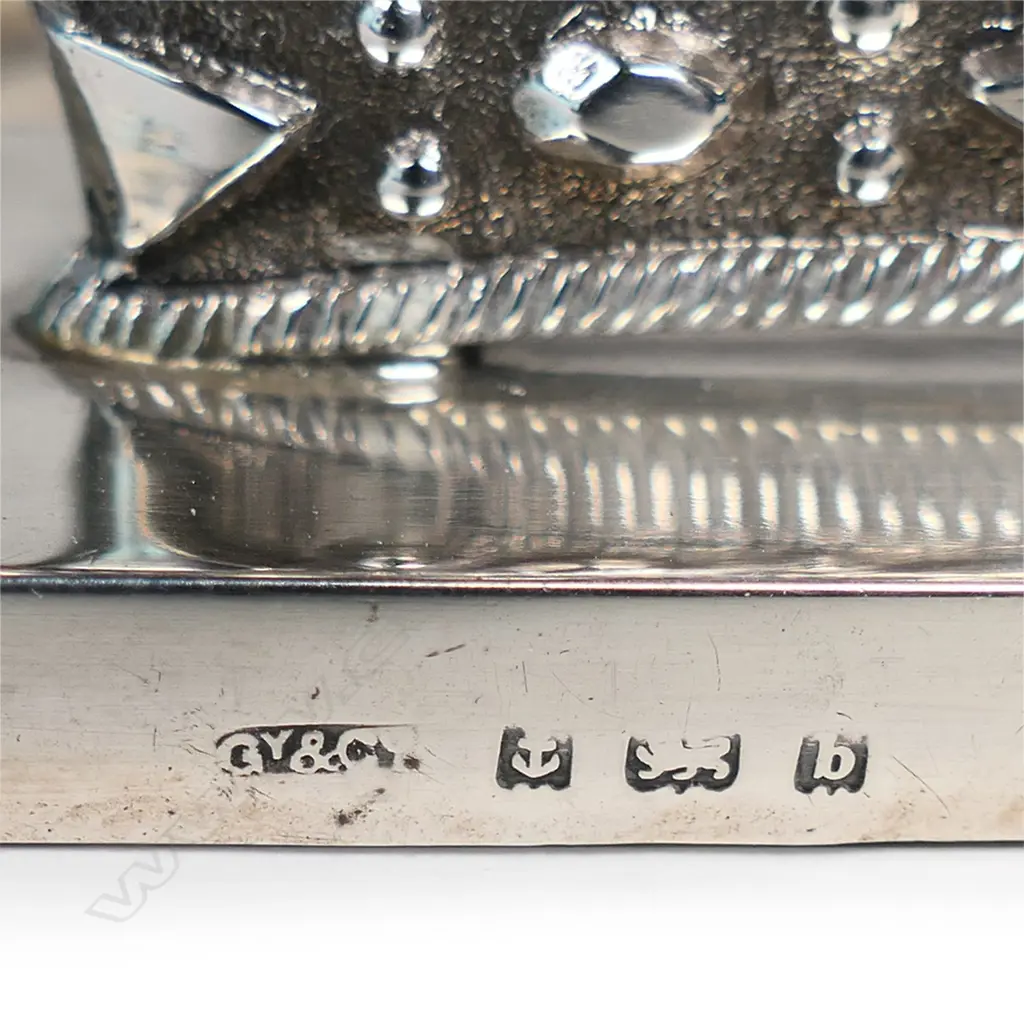 A pair of silver Royal Naval menu holders, Image 1++