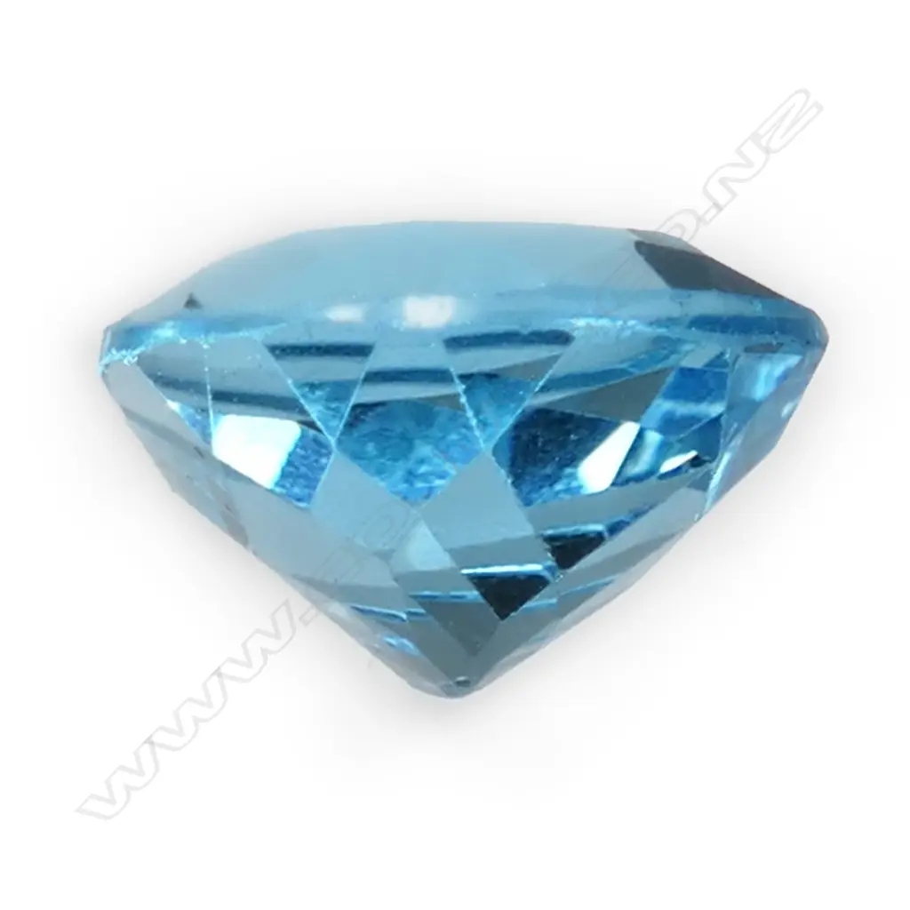 A 17ct blue topaz gemstone, Image 1++