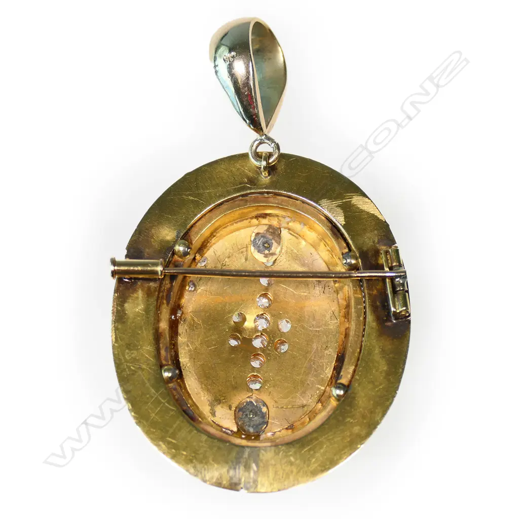 An impressive19thC 18ct yellow gold diamond and turquoise pendant brooch, Image 1++