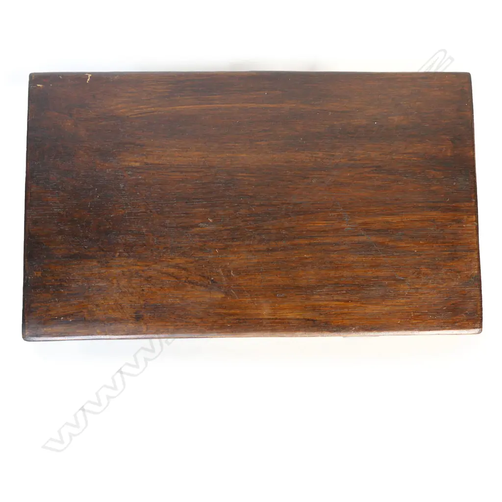 An Elizabethan style oak joint stool, Image 1++