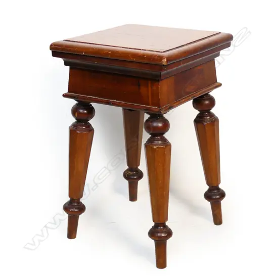 A New Zealand colonial Winks & Hall (Auckland) kauri side table,