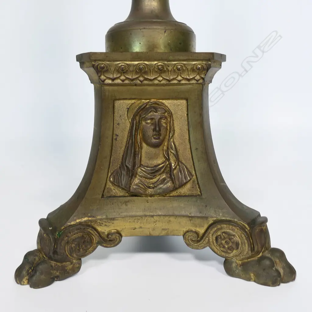 An vintage French brass altar crucifix, Image 1++