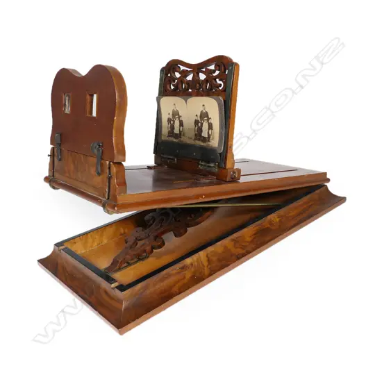 A quality Victorian figured walnut stereoscopic viewer.