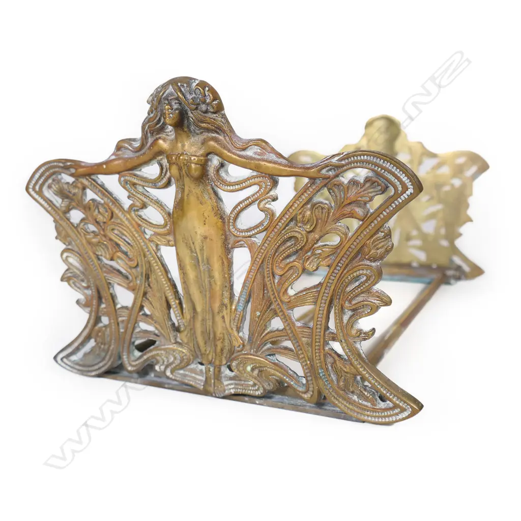 A pair of brass Art Nouveau adjustable bookends, Image 1++