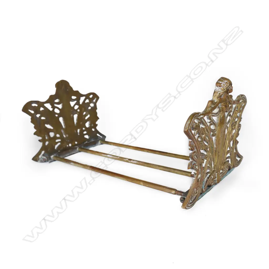 A pair of brass Art Nouveau adjustable bookends, Image 1++