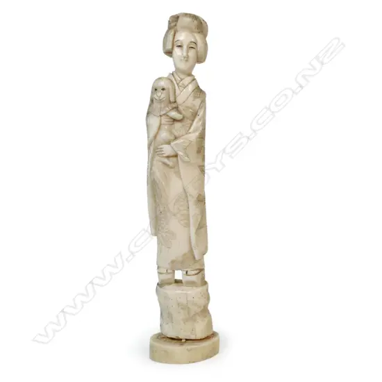 A c1900 Japanese marine ivory figurine,