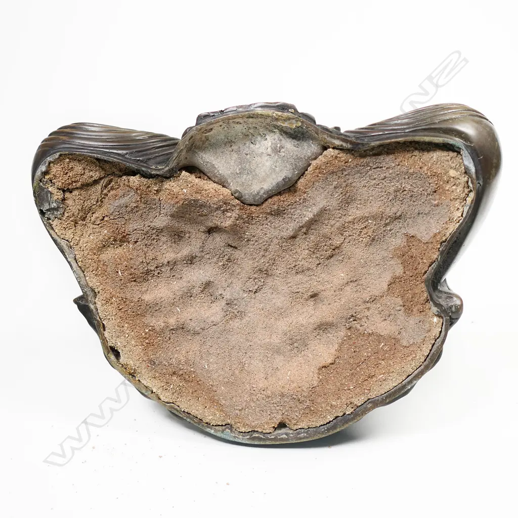 A finely cast 20thC bronze seated Buddha, Image 1++