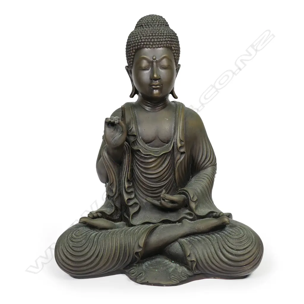 A finely cast 20thC bronze seated Buddha, Image 1++