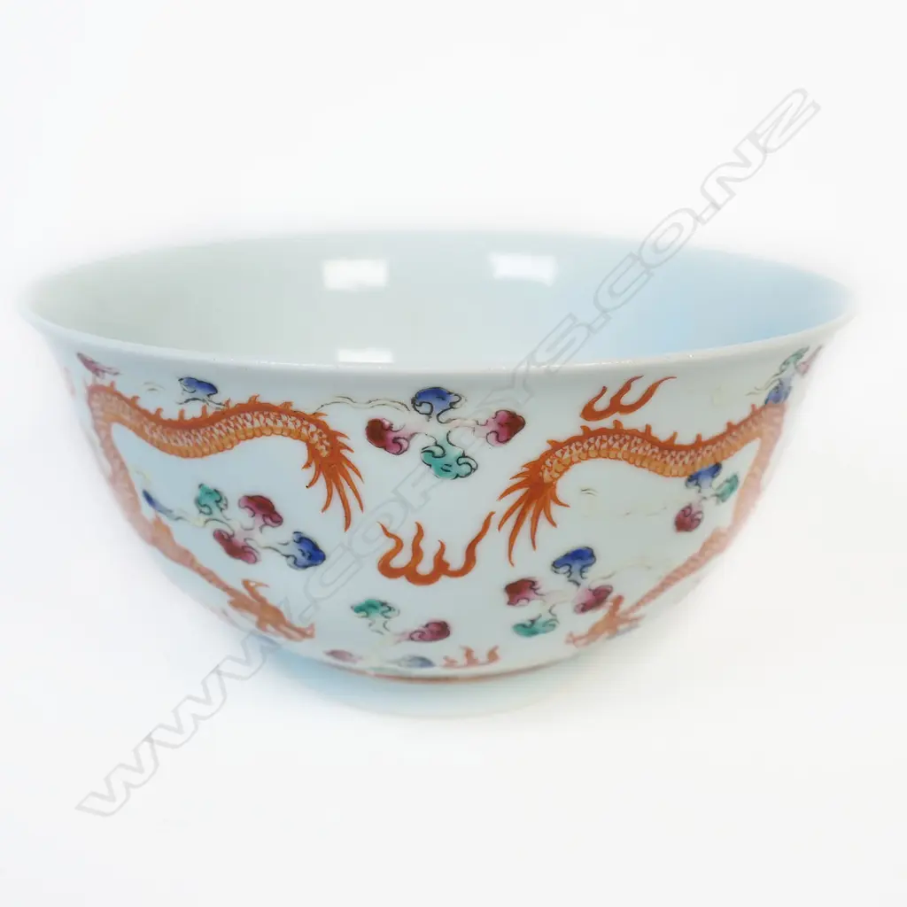 A Chinese porcelain bowl, Image 1++