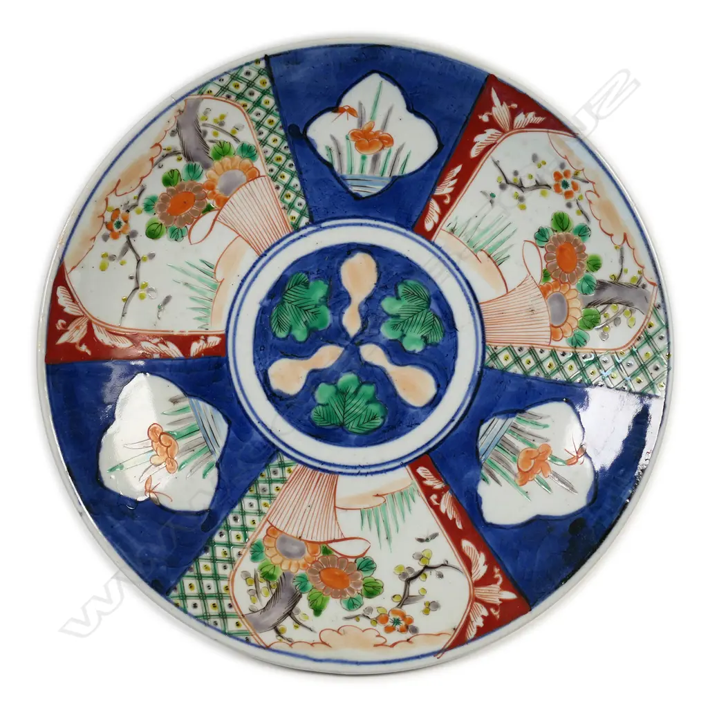 An old Japanese Arita charger, Image 1++