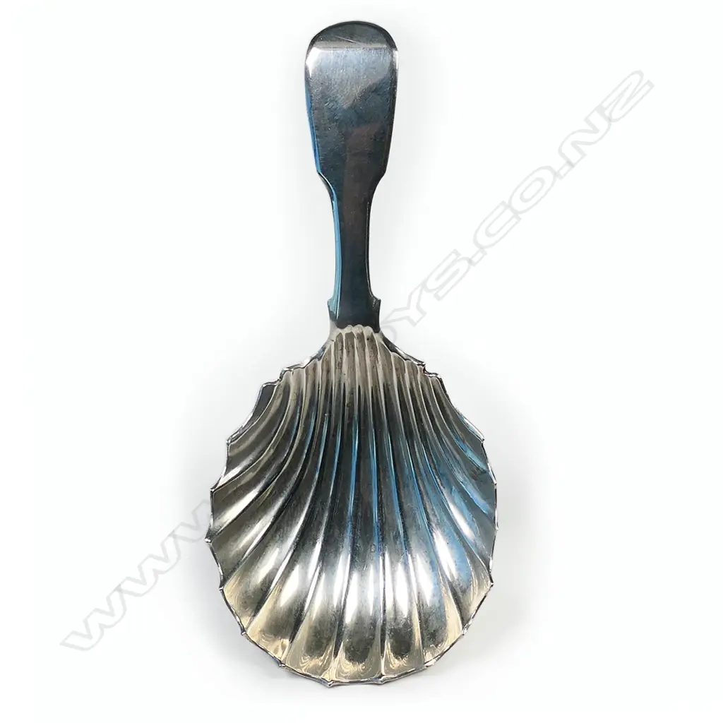 A George IV silver caddy spoon, Image 1++