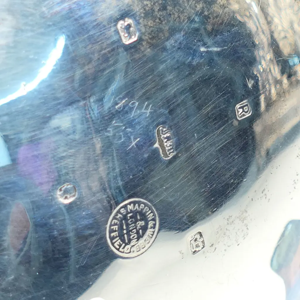 A Victorian silver fancy embossed silver teapot, Image 1++