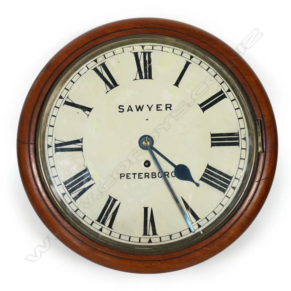 An early Victorian mahogany cased wall clock, Image 1++