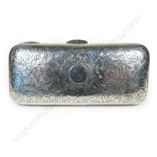 An Edwardian silver purse,