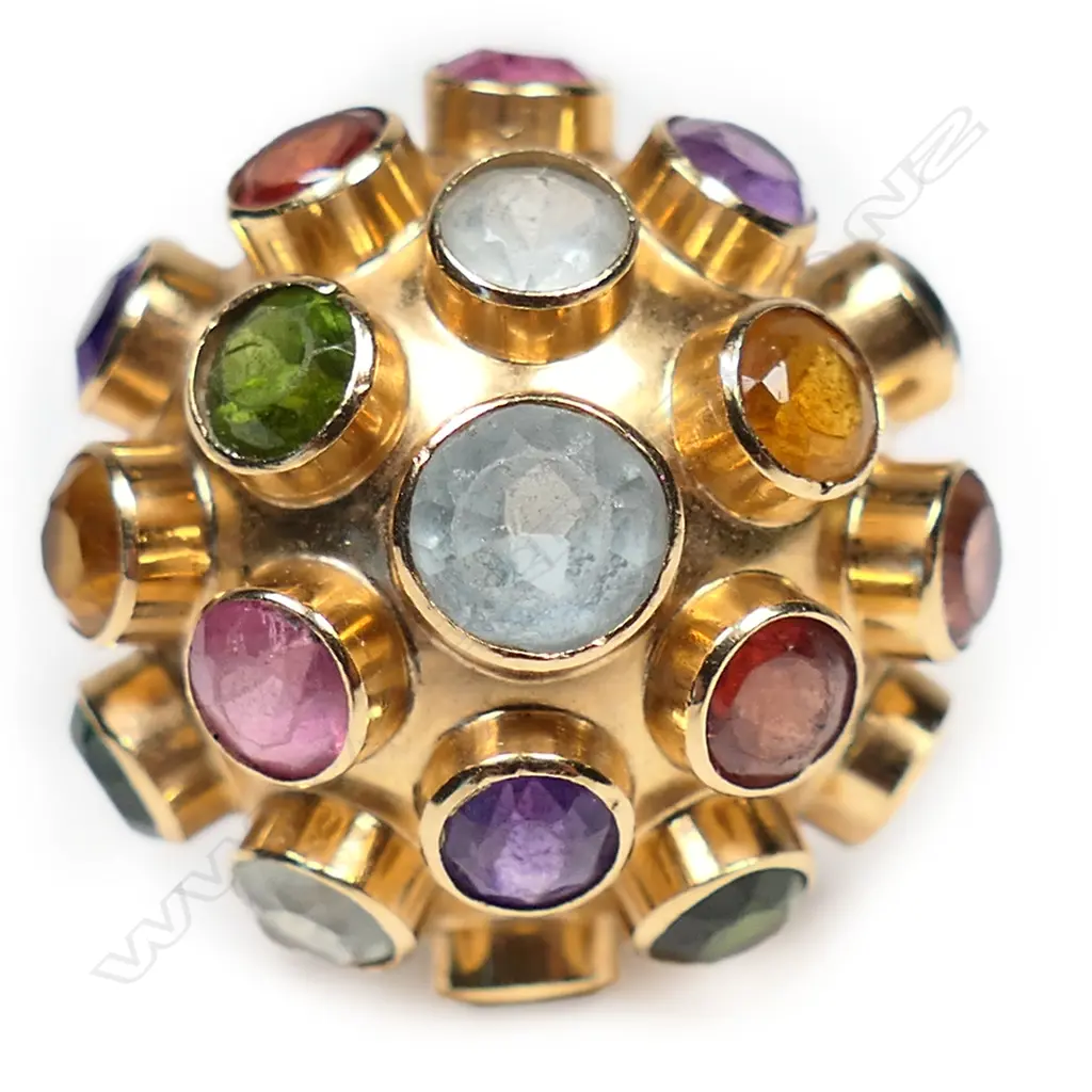 A vintage 18ct yellow gold multi gem designer ring, Image 1++