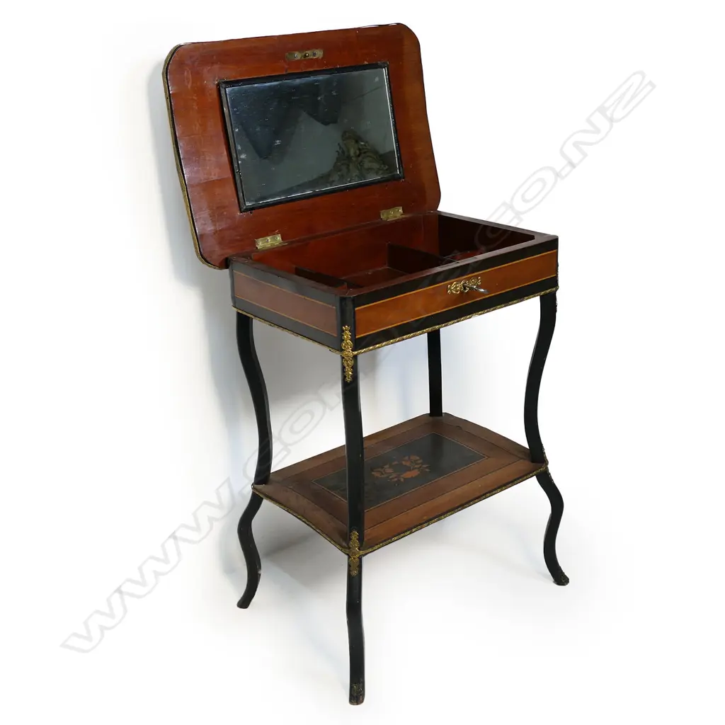 A late 1800s French vanity chest on stand, Image 1++