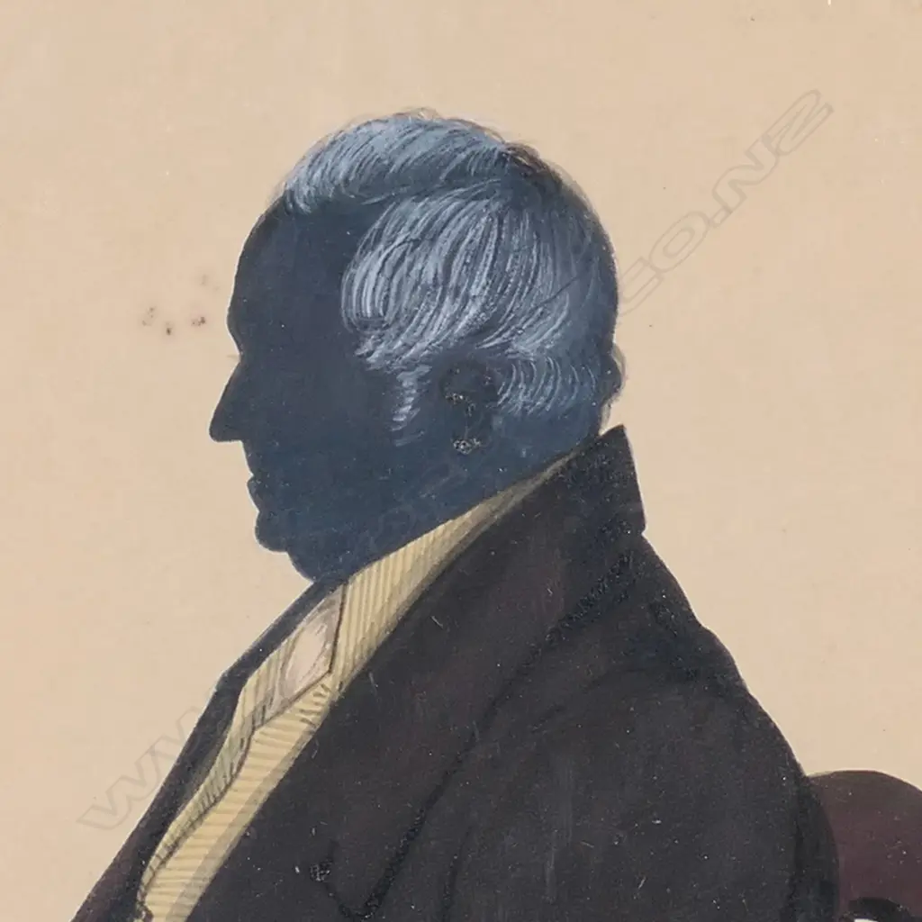 Artist Unknown, early 19thC silhouette portrait of a Gentlemen, Image 1++