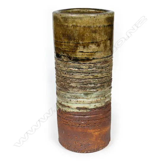 Len Castle cylinder vase,