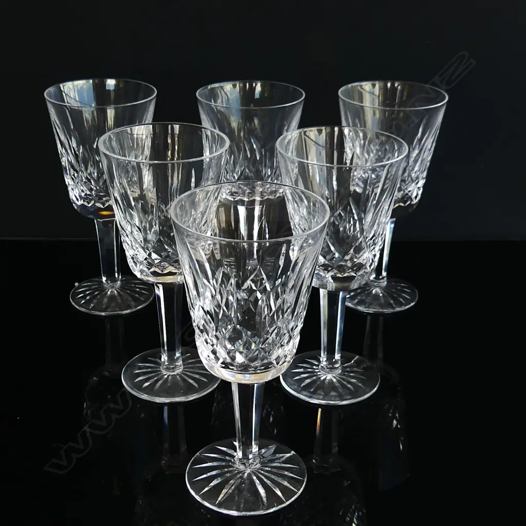 A set of eight Waterford crystal wine glasses, Image 1++