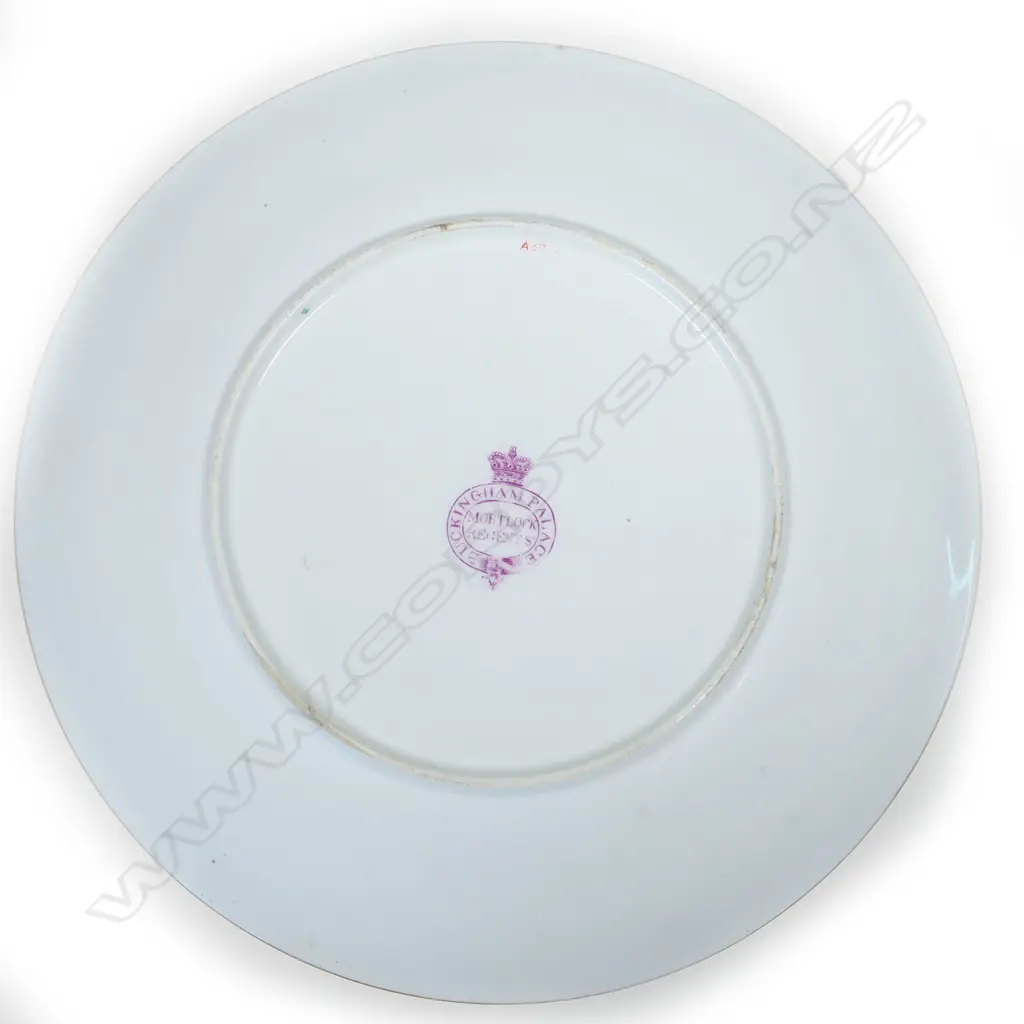 A Victorian porcelain plate from Queen Victoria's 'Buckingham Palace' dinner service, Image 1++