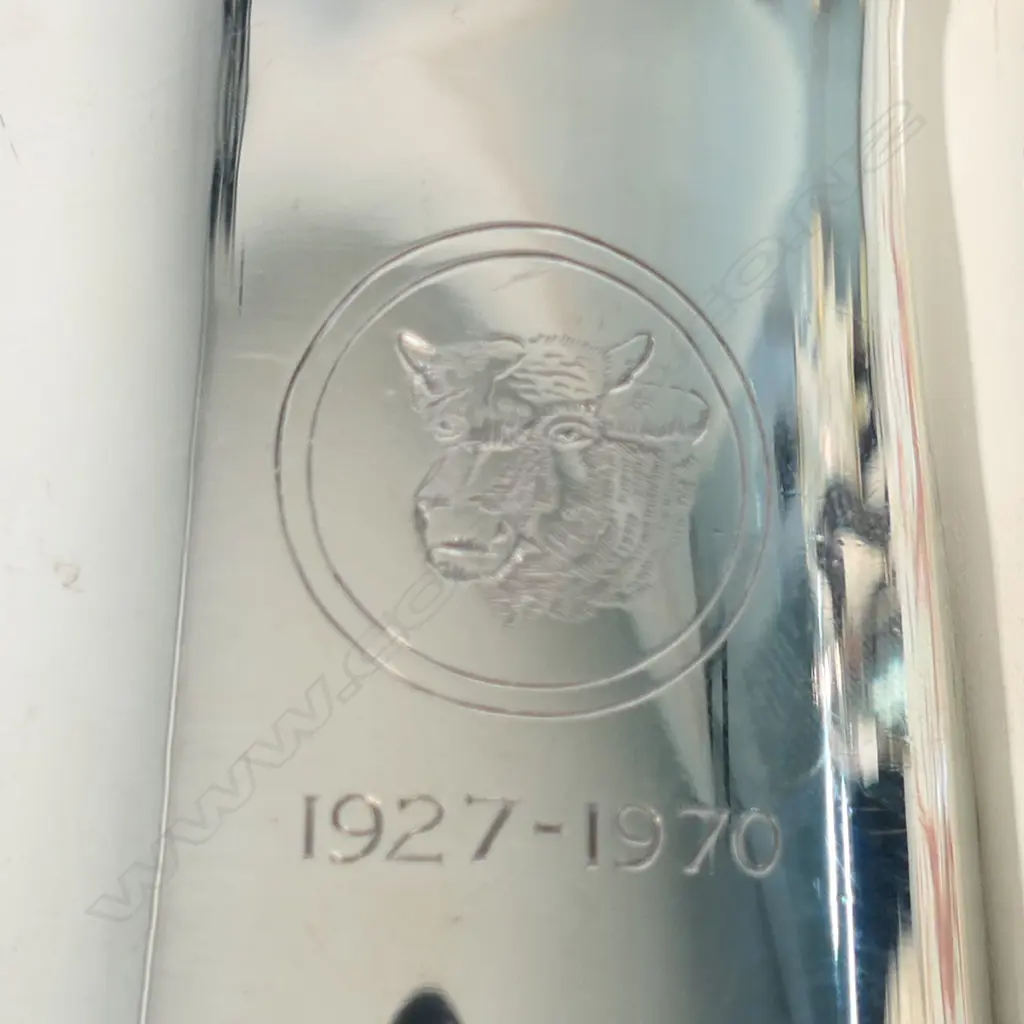 An Edwardian silver baluster mug, Image 1++