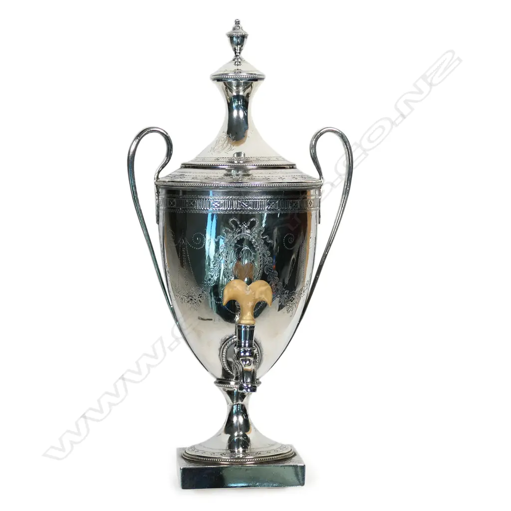 A George III silver elegant small proportion samovar, Image 1++
