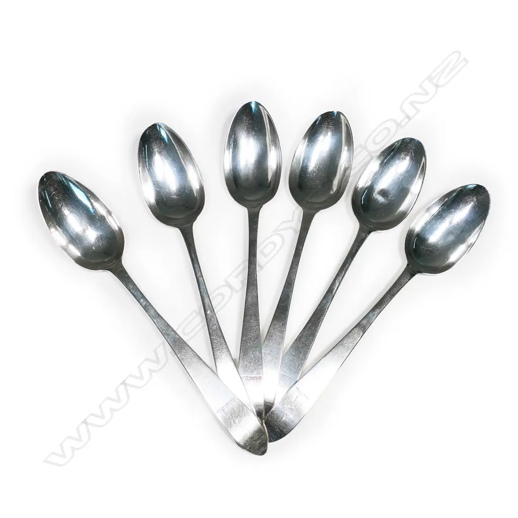 A harlequin set of six Geo. III Irish silver Celtic Point tablespoons, Image 1++