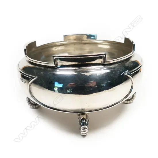 A stylish Edwardian silver rose bowl,