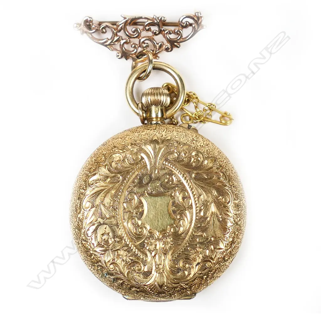 An 18ct gold Baume Geneva ladies full hunter pocket watch, Image 1++