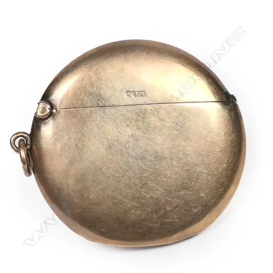 An Edwardian 9ct rose gold vesta,