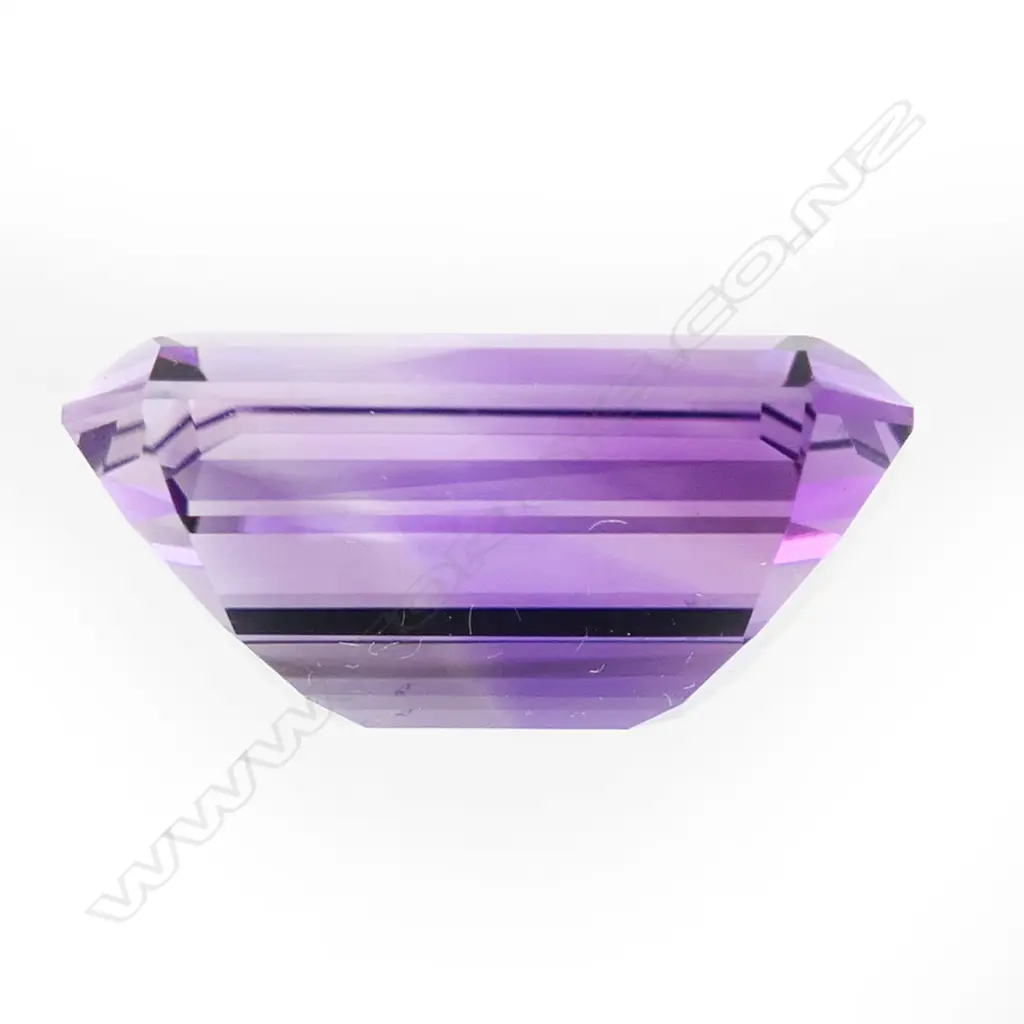 A 31.16ct unset amethyst, Image 1++