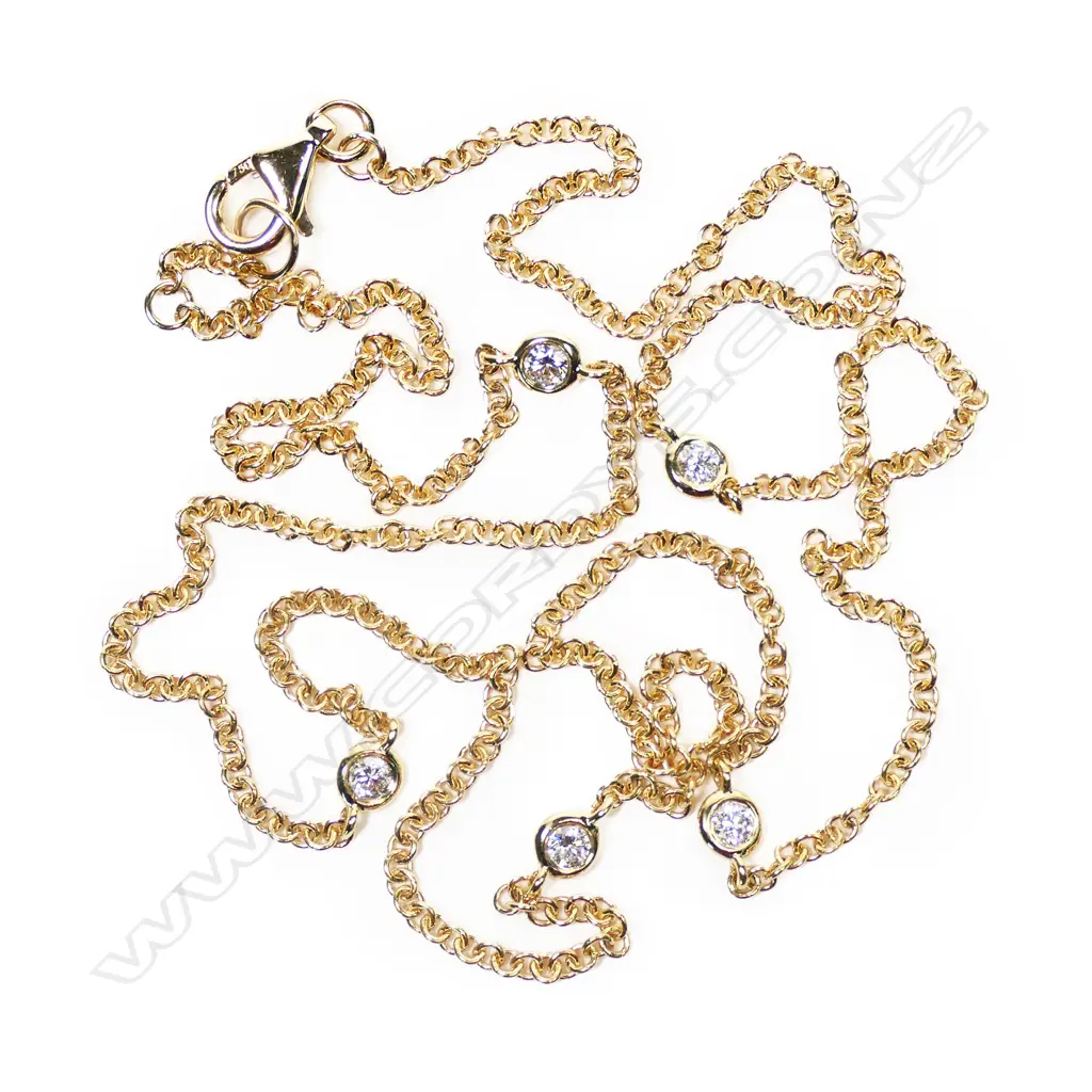 An 18ct yellow gold and diamond necklace, Image 1++