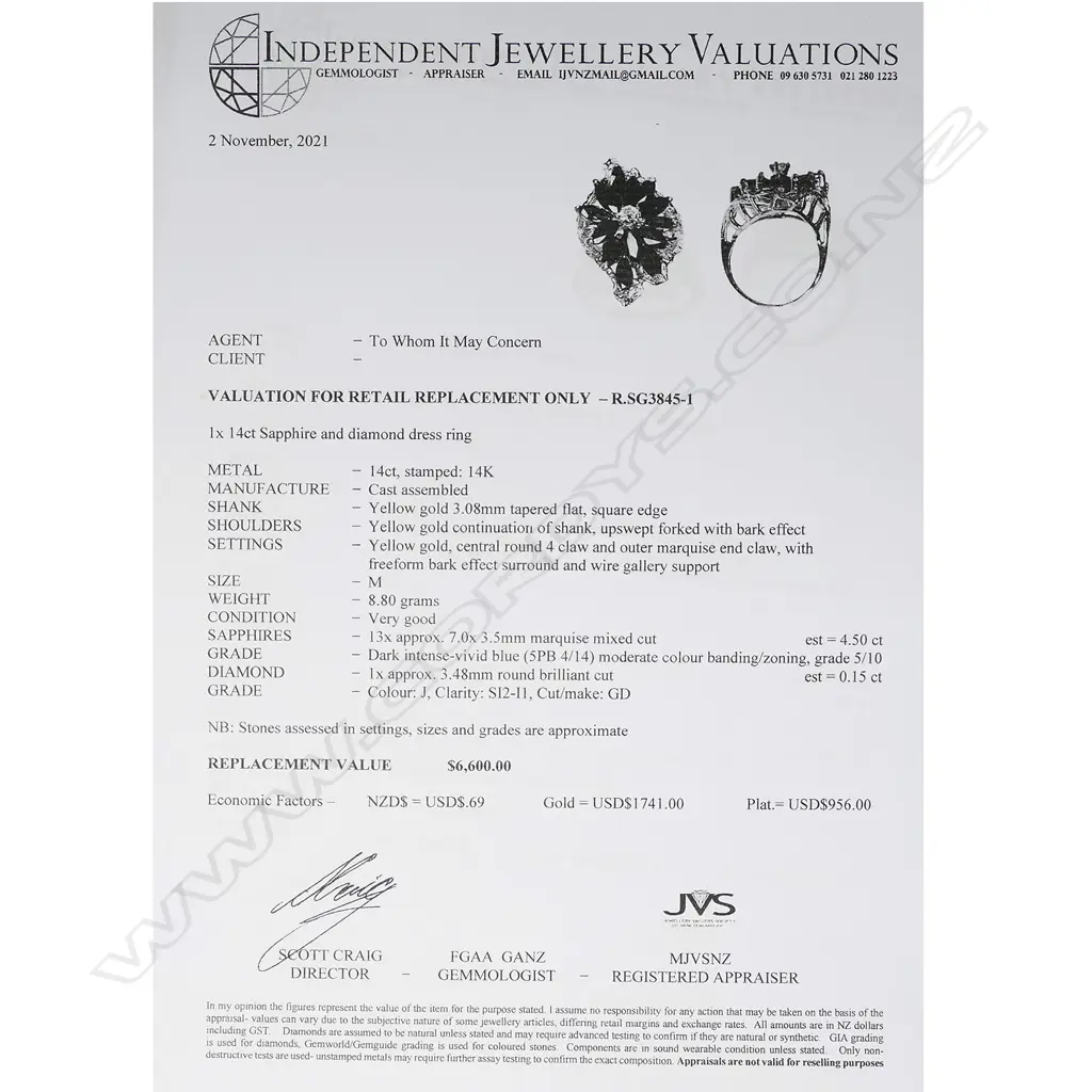A 14ct gold sapphire and diamond cluster ring, Image 1++