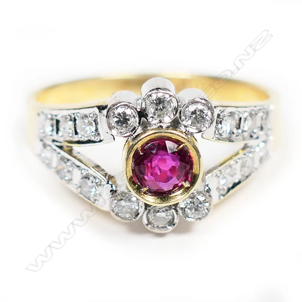 A 14ct gold ruby and diamond ring, Image 1++