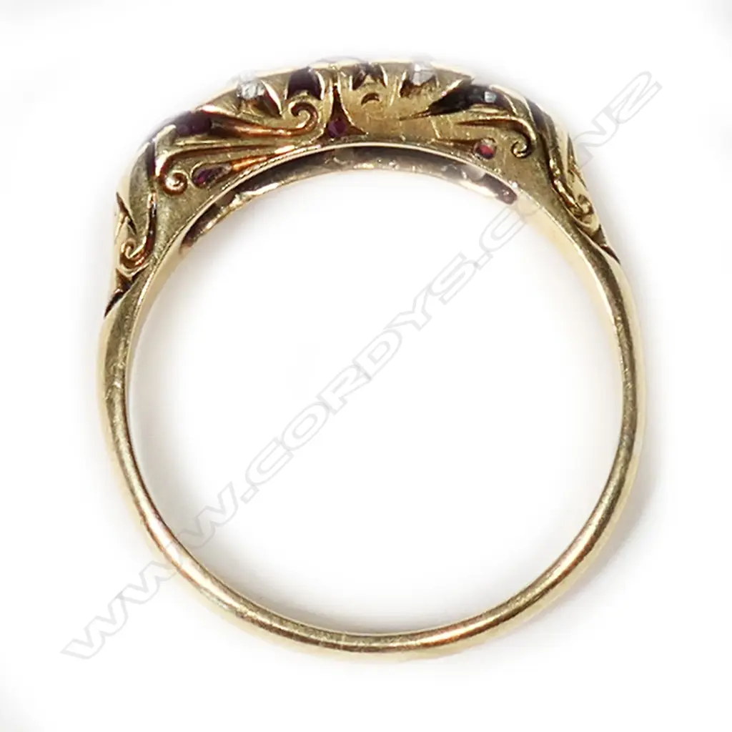 An estate 15ct ruby and diamond ring, Image 1++