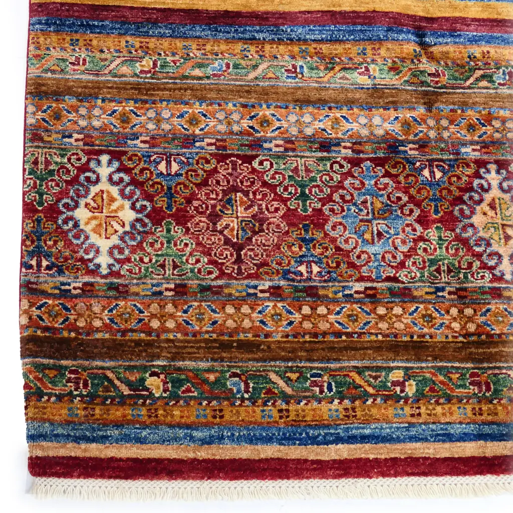 A Khorjeen hand knotted carpet, Image 1++