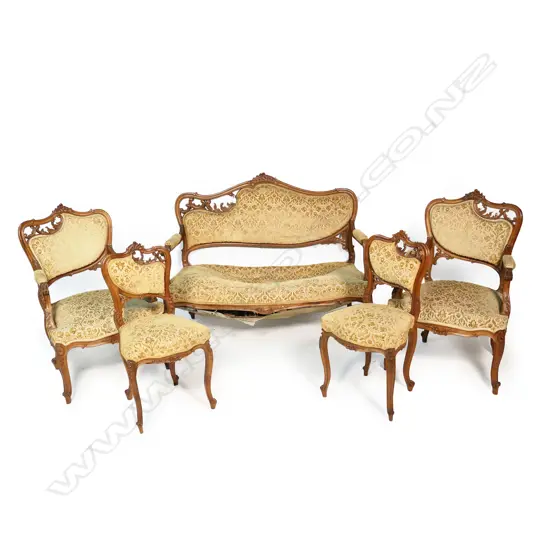 a  c.1900 French five-piece parlour suite,