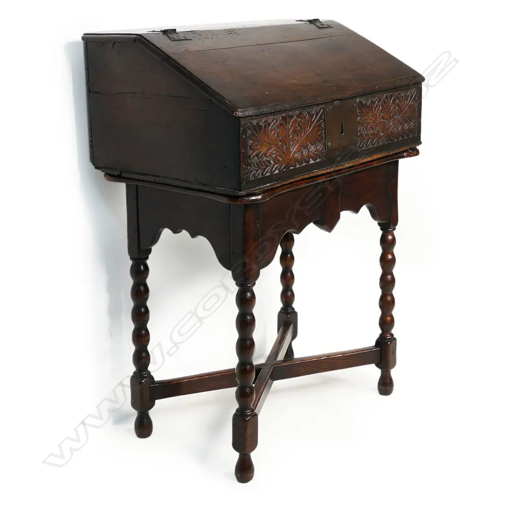 A 17thC Dutch oak bible box on 18thC stand, Image 1++