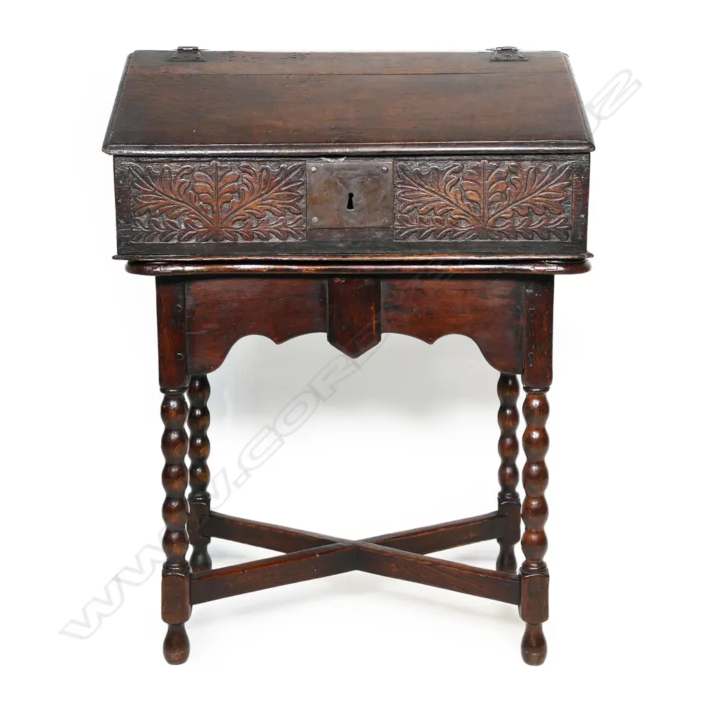 A 17thC Dutch oak bible box on 18thC stand, Image 1++