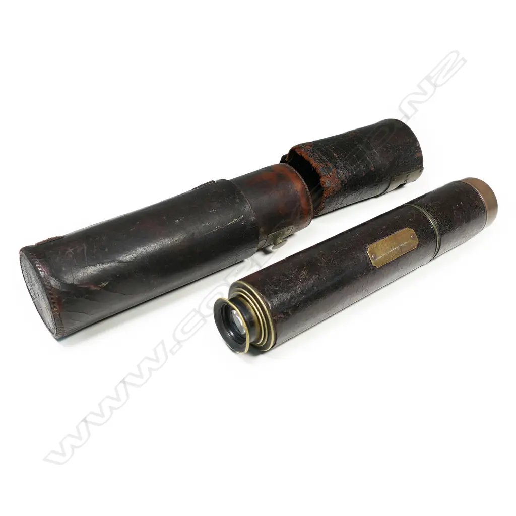 A Victorian four-draw brass 'The Lord Bury' telescope, Image 1++