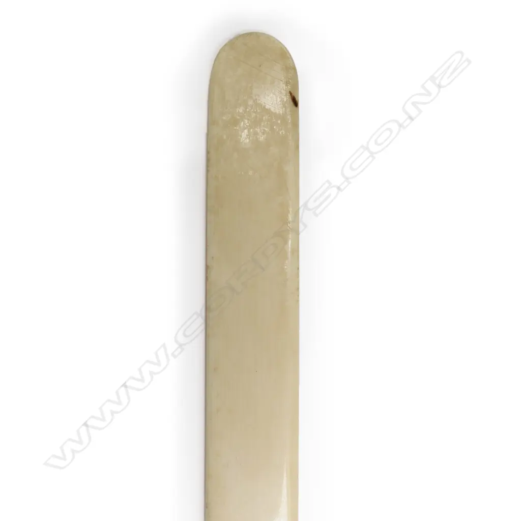 An Edwardian ivory and silver page turner, Image 1++