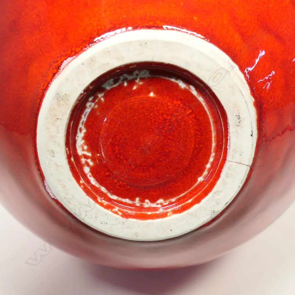 Peter Collis large red glaze vase, Image 1++