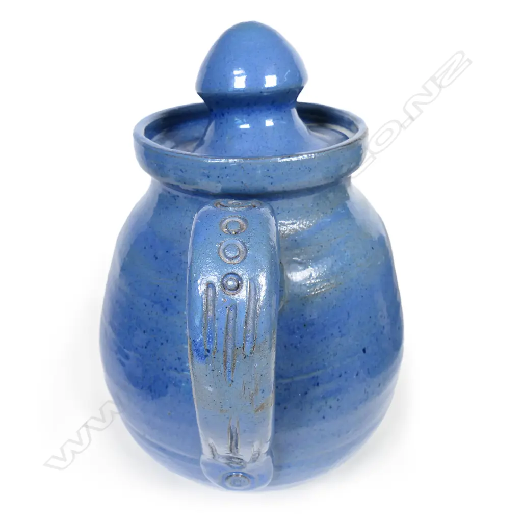 A five-piece Elizabeth Lissaman tea set, Image 1++
