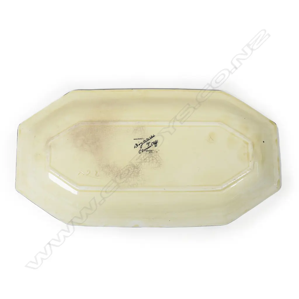 A Clarice Cliff ‘Bizarre’ octagonal sandwich plate, Image 1++